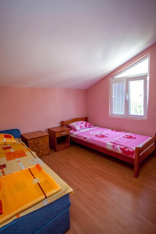 Apartment Kandic Tivat