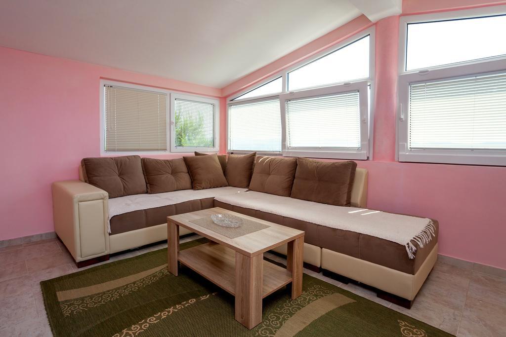 Kandic Apartment