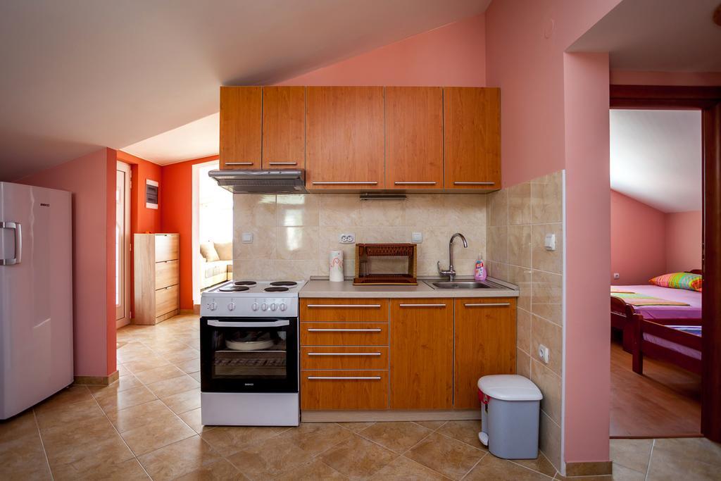 Apartment Kandic *